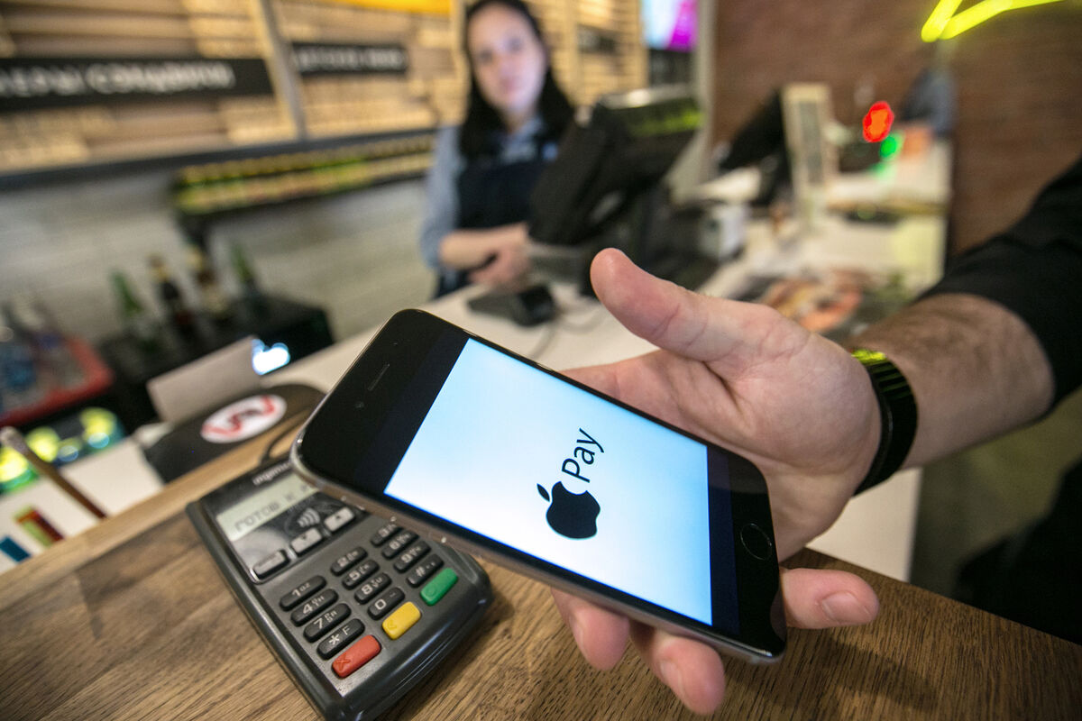 Год без Apple Pay. Какие лазейки остались для владельцев iPhone - Газета.Ru