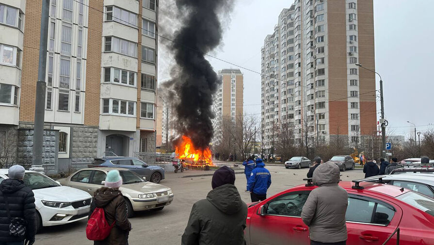 Взрывное устройство могло сработать под сиденьем внедорожника, сгоревшего в Новой Москве