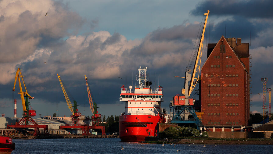 Суд отказался закрыть дело о национализации акций Калининградского морского порта