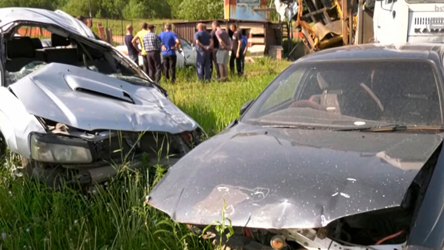 ГИБДД Братска организовала выставку разбитых автомобилей для водителей