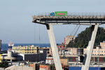 Последствия обрушения моста в Генуе, 14 августа 2018 года