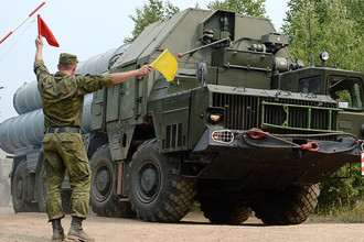 Зенитно-ракетный комплекс С-300