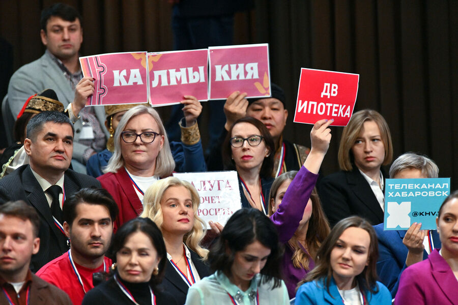 Журналисты во время специальной программы &laquo;Итоги года с&nbsp;Владимиром Путиным&raquo; в&nbsp;Гостином Дворе, 19&nbsp;декабря 2024&nbsp;года