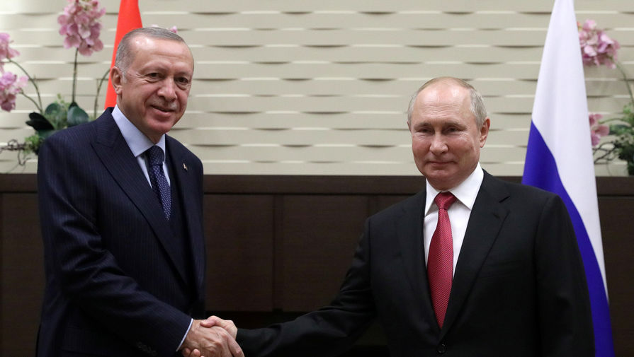 Cumhuriyet: Эрдоган пытался "подкупить" Путина во время визита в Сочи