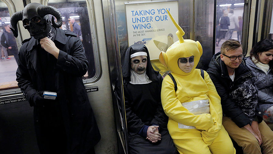 Пассажиры метро, Нью-Йорк, США