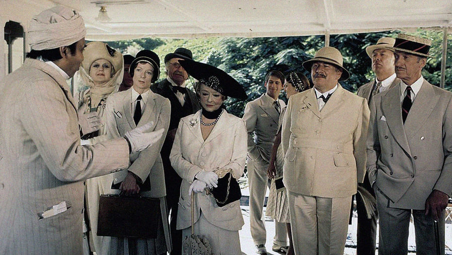 Кадр из фильма «Смерть на Ниле» (1978)