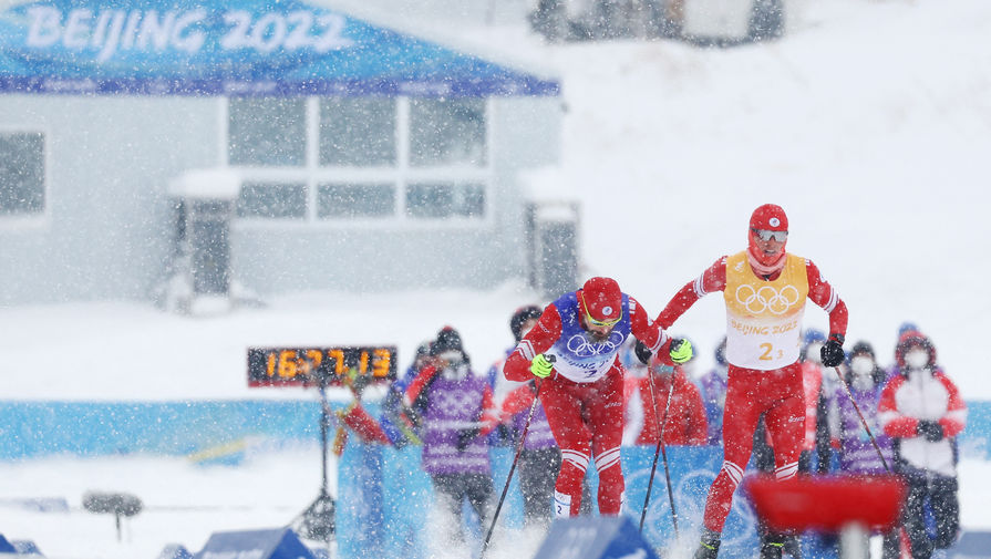 В FIS рассказали, когда российские лыжники могут вернуться к международным соревнованиям