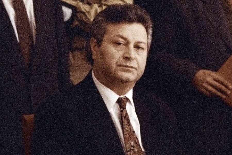 Бывший президент Азербайджана Аяз Муталибов на церемонии подписания протокола к Соглашению о создании Содружества независимых государств, 21 декабря 1991 года