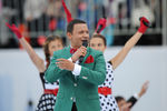 Александр Олешко во время выступления на торжественной церемонии открытия Дня города на Красной площади