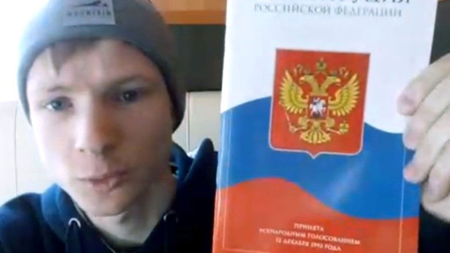 Порвал Конституцию: как накажут сироту из Новокузнецка