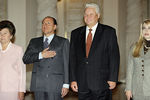 Наина Ельцина, Сильвио Берлускони, Борис Ельцин и Вероника Ларио, 1994 год