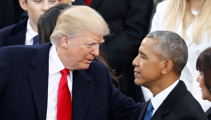 Дональд Трамп и Барак Обама перед инаугурацией 45-го президента США в Вашингтоне, 20 января 2017...
