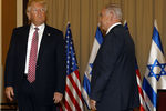 Дональд Трамп во время встречи с премьер-министром Израиля Биньямином Нетаньяху, 22 мая 2017 года