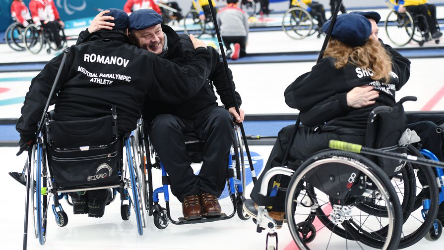 Российские паралимпийцы — керлингисты победили Финляндию