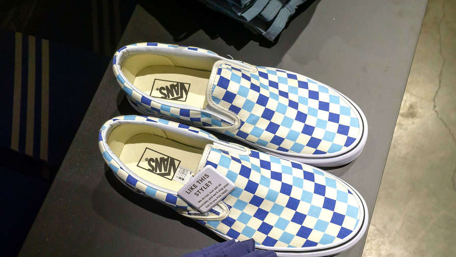 Сотрудникам магазинов Vans объявили о приостановке работы компании в России