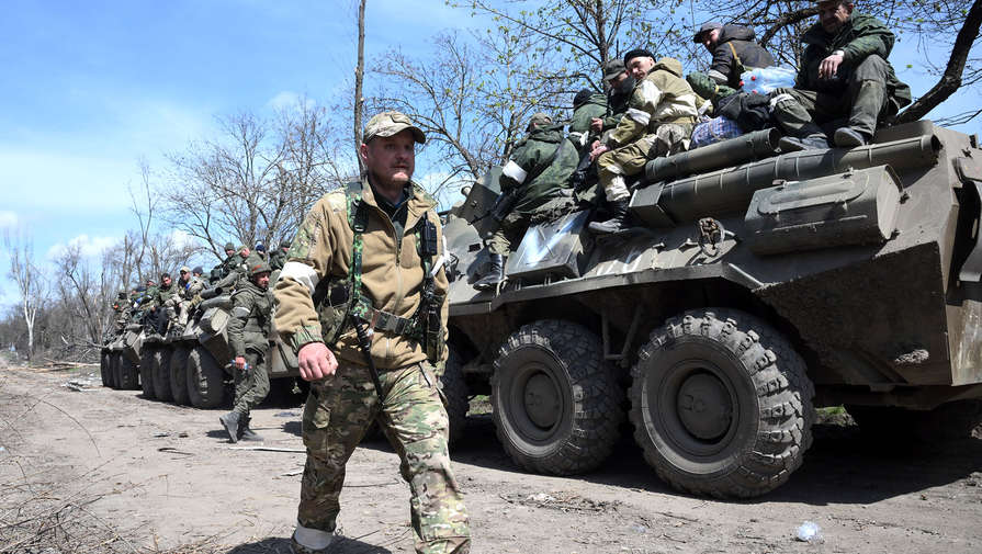 Ополченцы Донбасса начали осваивать танки Т-62М