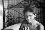 Итальянская актриса Клаудия Кардинале в сцене из фильма «Сандра», Италия, 1965 год