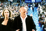 Владислав Галкин с супругой и коллегой Дарьей Михайловой во время церемонии открытия российского фестиваля «Кинотавр» в Сочи, 2002 год