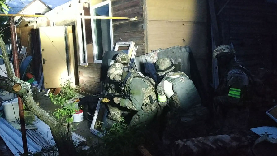 На&nbsp;месте нейтрализации бойцами спецназа террористов в&nbsp;городе Кольчугино Владимирской области, 22 мая 2019 года 