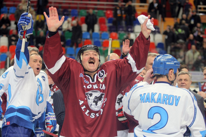 Александр Лукашенко крайне недоволен ситуацией в белорусском хоккее