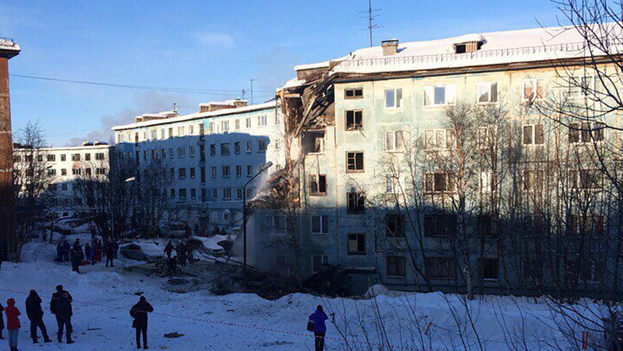 Последствия взрыва на&nbsp;улице Свердлова в&nbsp;Мурманске, 20 марта 2018 года