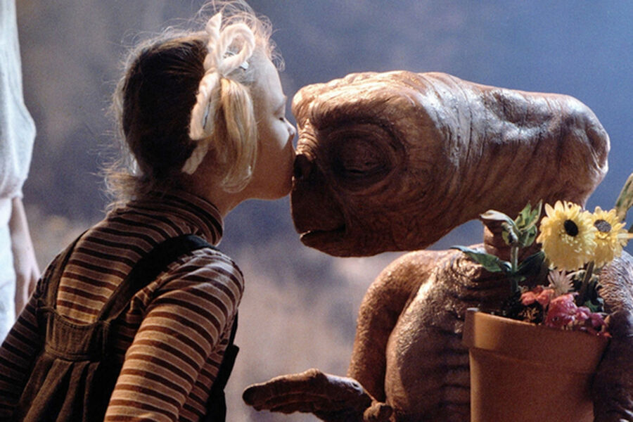Кадр из фильма «Инопланетянин» (1982)
