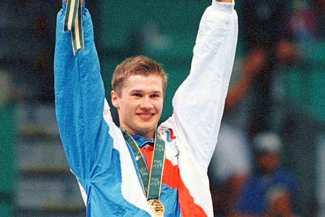 Российский гимнаст Алексей Немов завоевал золотую медаль на XXVI Олимпийских играх в Атланте, 1996 год