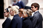 Дети и родственники Берлускони на похоронах политика в Милане, 14 июня 2023 года
