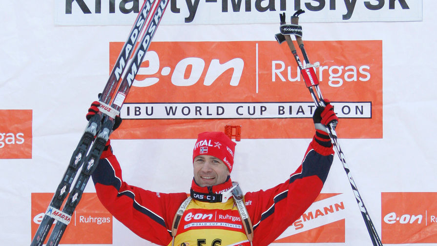 Норвежец Оле-Эйнар Бьорндален стал победителем в&nbsp;гонке на&nbsp;10 км. Восьмой этап Кубка мира по&nbsp;биатлону. Город Ханты-Мансийск, 2008 год