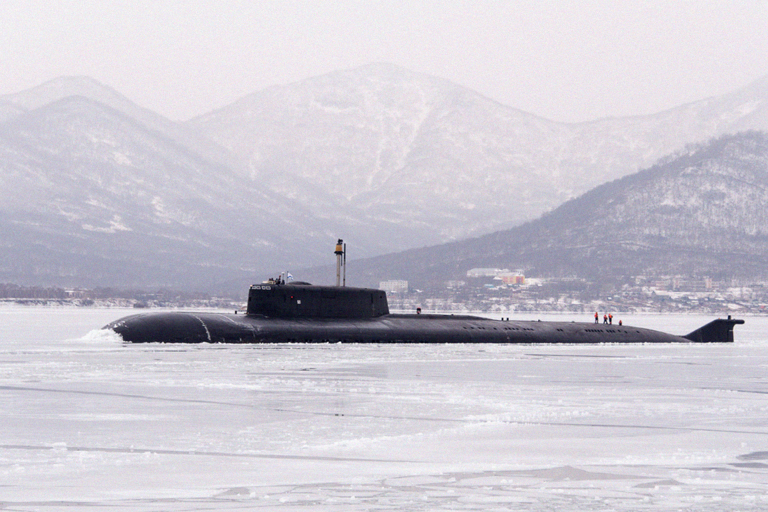 Подводная лодка тихоокеанского флота. Подводная лодка Иркутск проекта 949. Атомная подводная лодка Белгород. К-132 «Иркутск» проекта 949а «Антей».