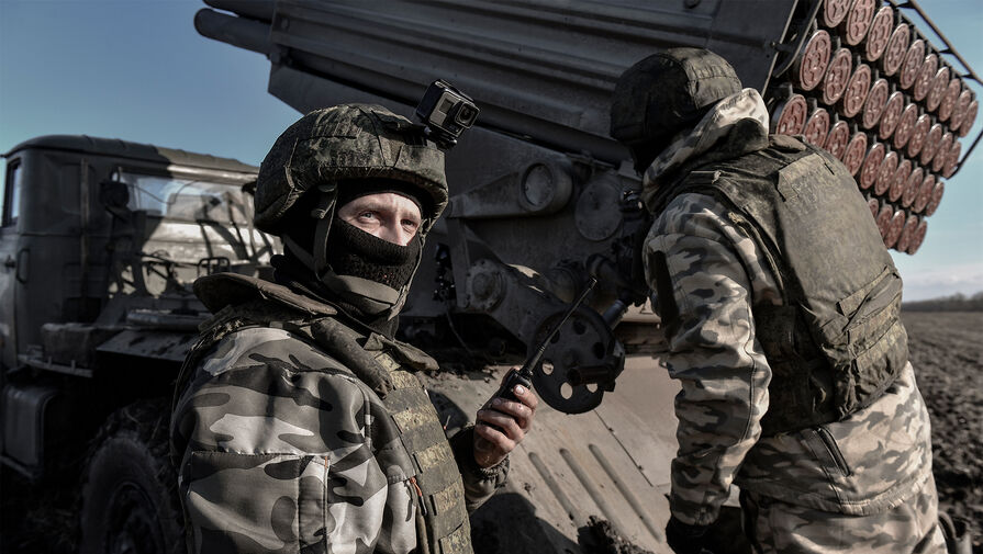 Минобороны: ВС РФ заняли более выгодные рубежи на Донецком направлении