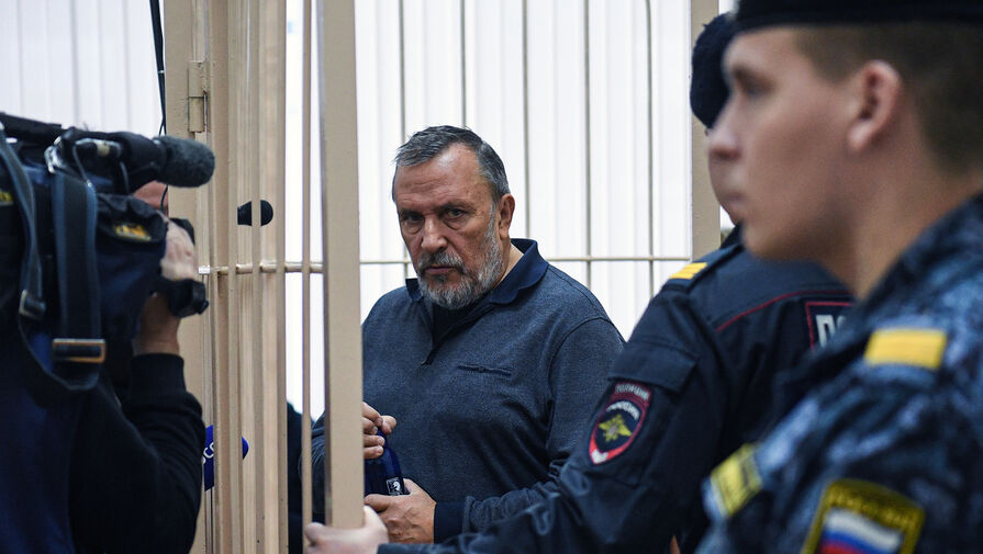 Бывшему директору театра Красный факел Кулябину продлили срок домашнего ареста