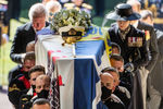 Похороны супруга королевы Великобритании Елизаветы II герцога Эдинбургского Филиппа в Виндзорском замке, 17 апреля 2021 года