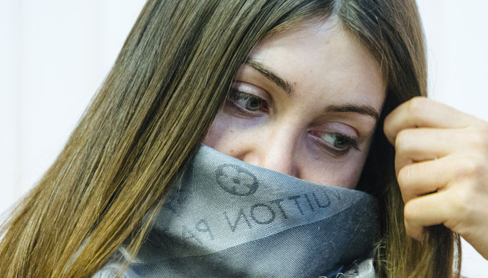 Мара Багдасарян в здании Савеловского суда в Москве