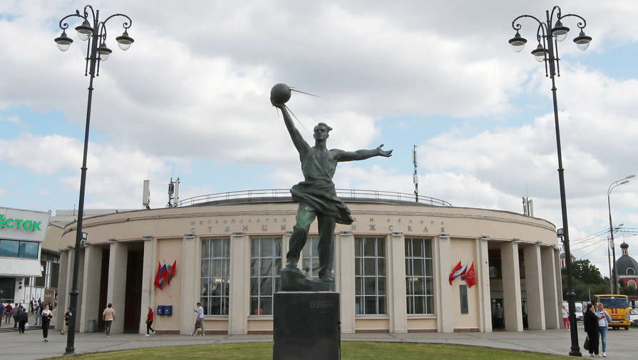 Станция московского метро Рижская открылась спустя полтора года после ремонта