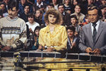 Во время телеигры капитал-шоу «Поле чудес», 1991 год