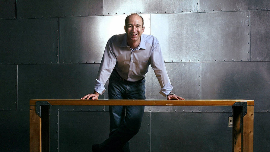Основатель Amazon.com Джефф Безос, 2004 год