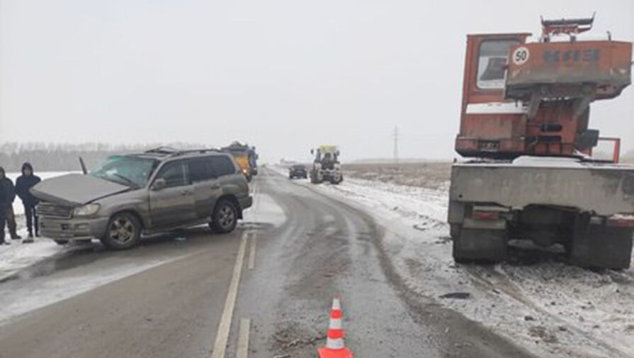 Водитель Land Cruiser устроила смертельное ДТП на встречке в Новосибирской области