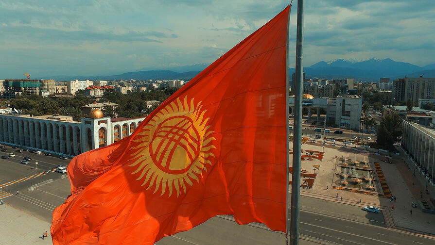Собравшиеся в ценре Бишкека согласились разойтись