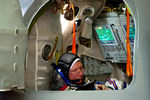 Участник экипажа Международной космической станции – 43/44 космонавт «Роскосмоса» Геннадий Падалка во время тренировки на тренажере космического корабля «Союз ТМА-М», 2015 год