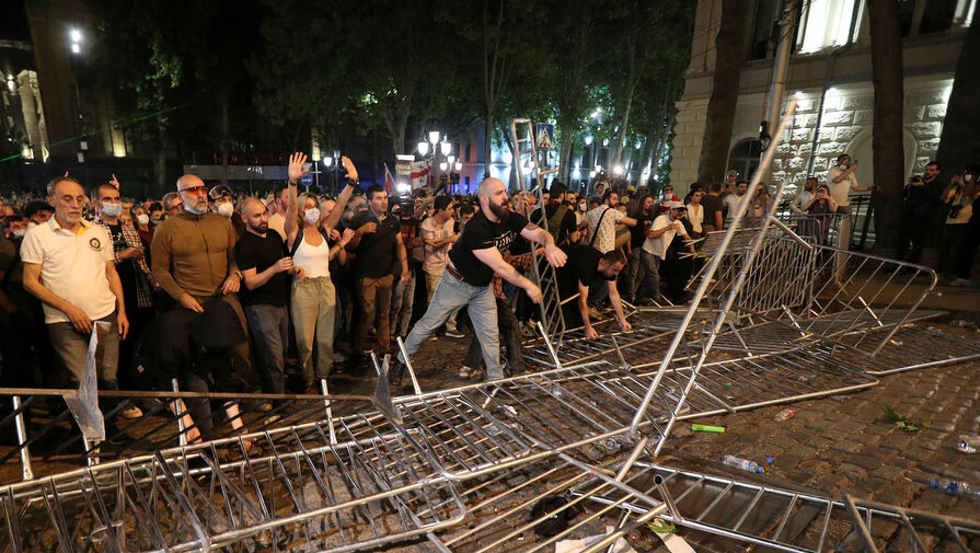 Минздрав Грузии рассказал о госпитализации пострадавших во время протестов