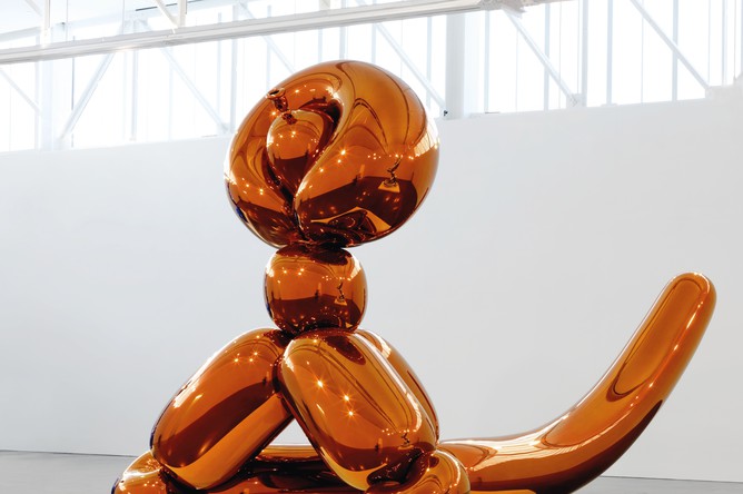 Джефф Кунс, «Обезьяна из воздушных шаров (оранжевая)» (2006–2013) —$25,9 млн