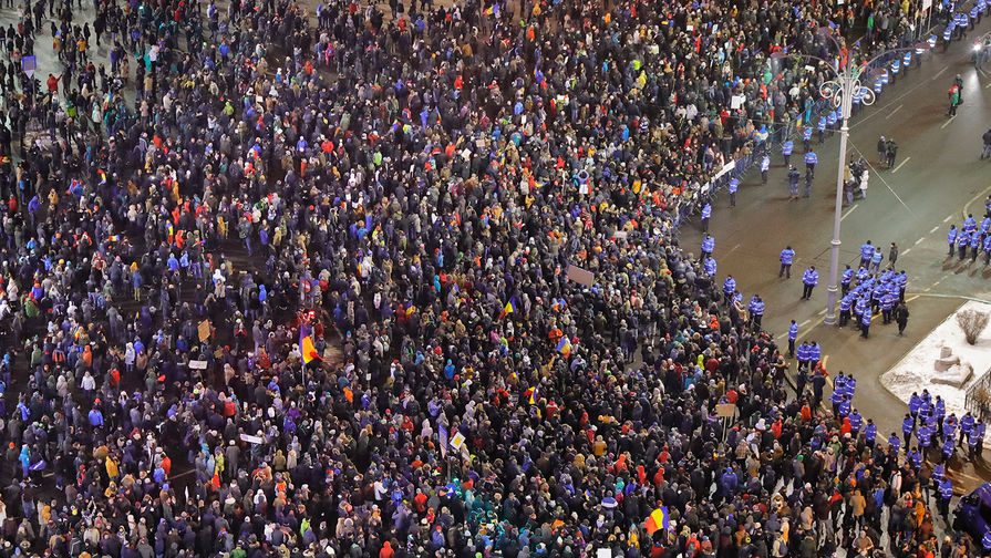 Участники антикоррупционной акции протеста в&nbsp;Бухаресте, 29&nbsp;января 2017&nbsp;года