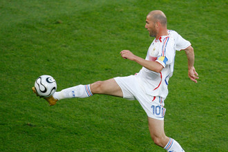 2006 год. Зинедин Зидан во время игры