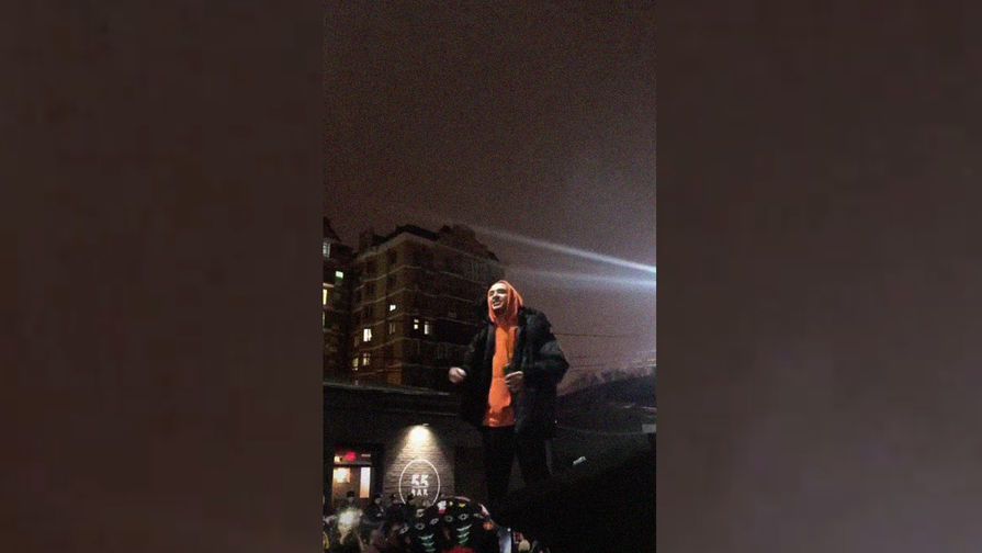 Рэпер Хаски (Дмитрий Кузнецов) во время инцидента в&nbsp;Краснодаре, 21 ноября 2018 года