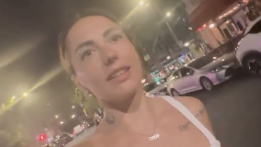 В Одессе украинская блогерша поссорилась с уличными музыкантами из-за песен Цоя