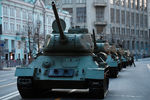 Исторические танки Т-34-85 на репетиции парада Победы в Москве, 29 апреля 2021 года
