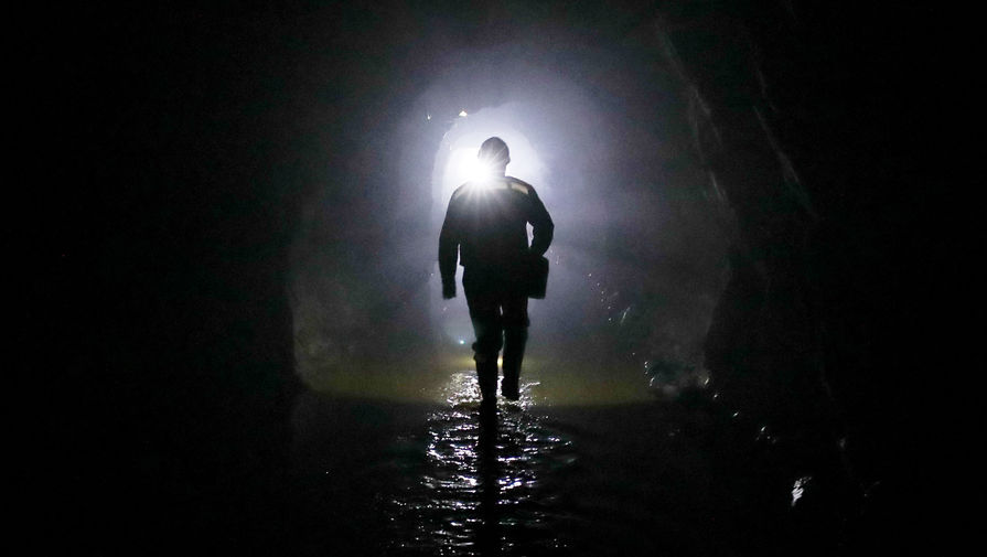 Путин дал поручения по повышению безопасности работы на шахтах