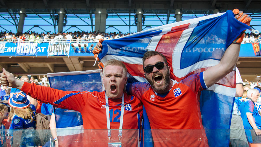 Болельщики сборной Исландии после матча группового этапа между сборными Аргентины и Исландии на стадионе Спартак в Москве, 16 июня 2018 года