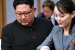 Лидер КНДР Ким Чен Ын и его сестра Ким Ё Чжон, 2018 год